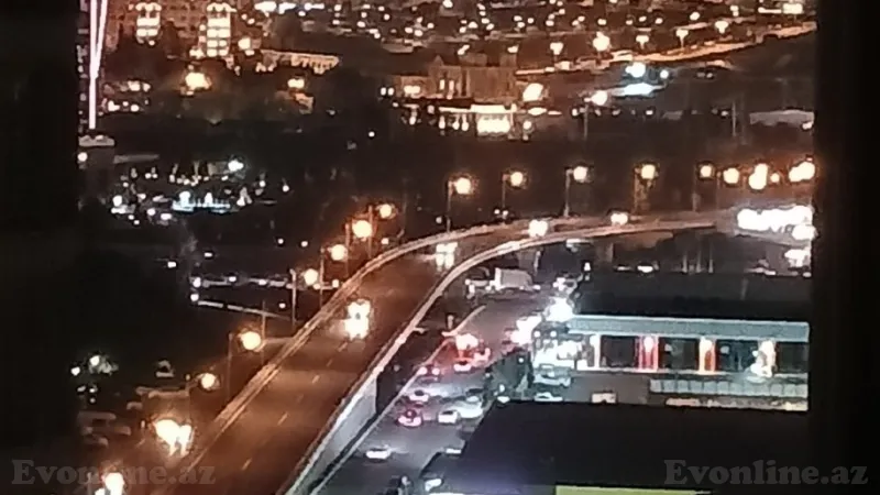 Kirayə verilir 2 otaqlı Mənzil Yeni tikili 94 m² Xətai m. - şəkil 12