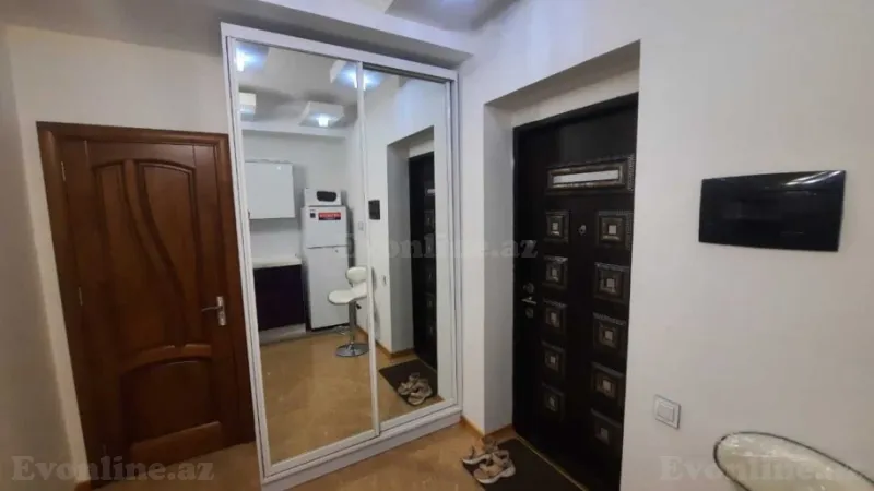 Kirayə verilir 2 otaqlı Mənzil Yeni tikili 100 m² 28 May m. - şəkil 2