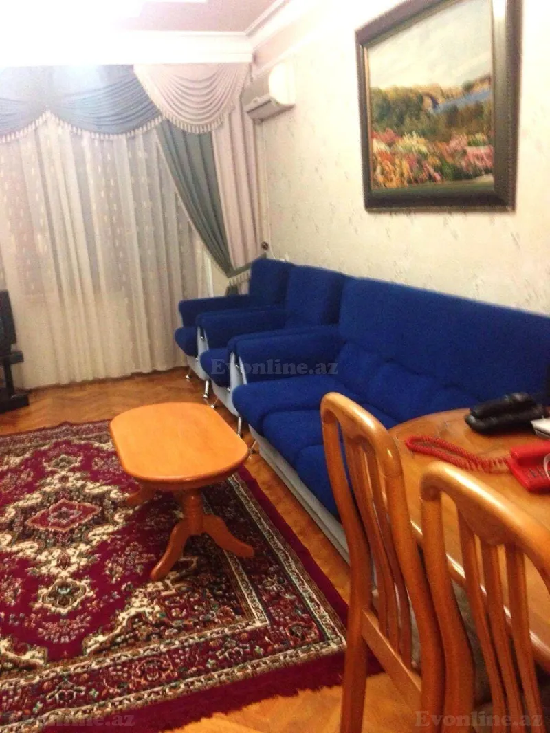 Satılır 3 otaqlı Mənzil Köhnə tikili 100 m² 28 May m. - şəkil 2