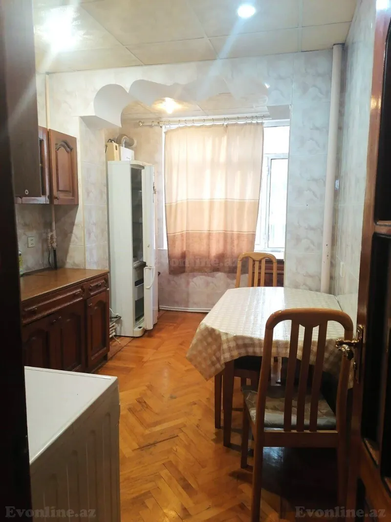 Satılır 3 otaqlı Mənzil Köhnə tikili 100 m² 28 May m. - şəkil 11