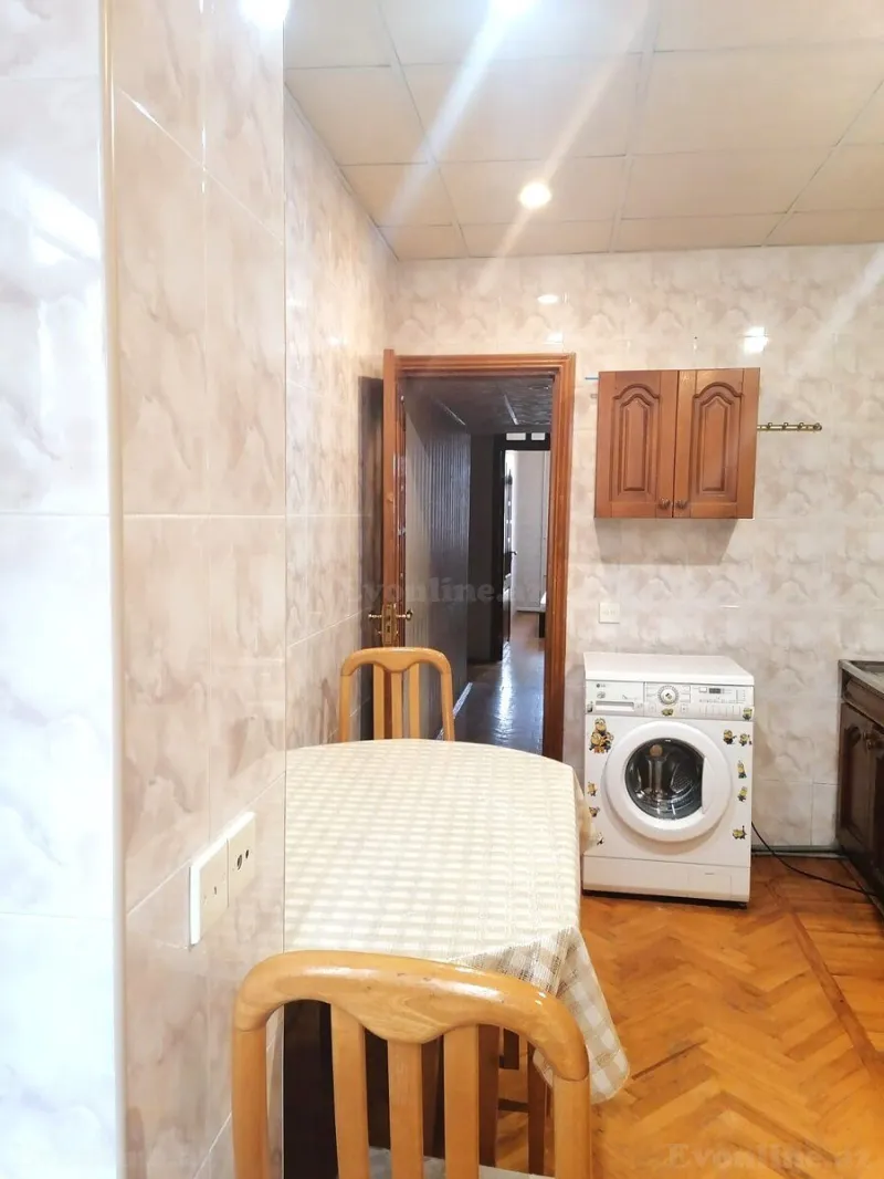 Satılır 3 otaqlı Mənzil Köhnə tikili 100 m² 28 May m. - şəkil 14