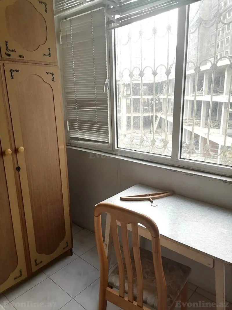 Satılır 3 otaqlı Mənzil Köhnə tikili 100 m² 28 May m. - şəkil 15