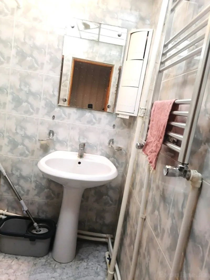 Satılır 3 otaqlı Mənzil Köhnə tikili 100 m² 28 May m. - şəkil 18