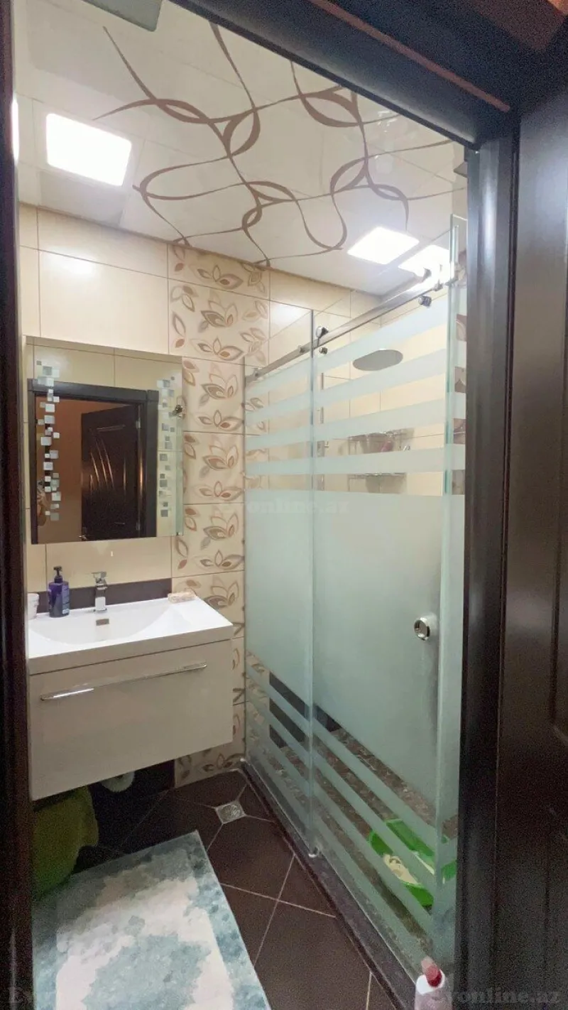 Satılır 3 otaqlı Mənzil Yeni tikili 105 m² Qara Qarayev m. - şəkil 8