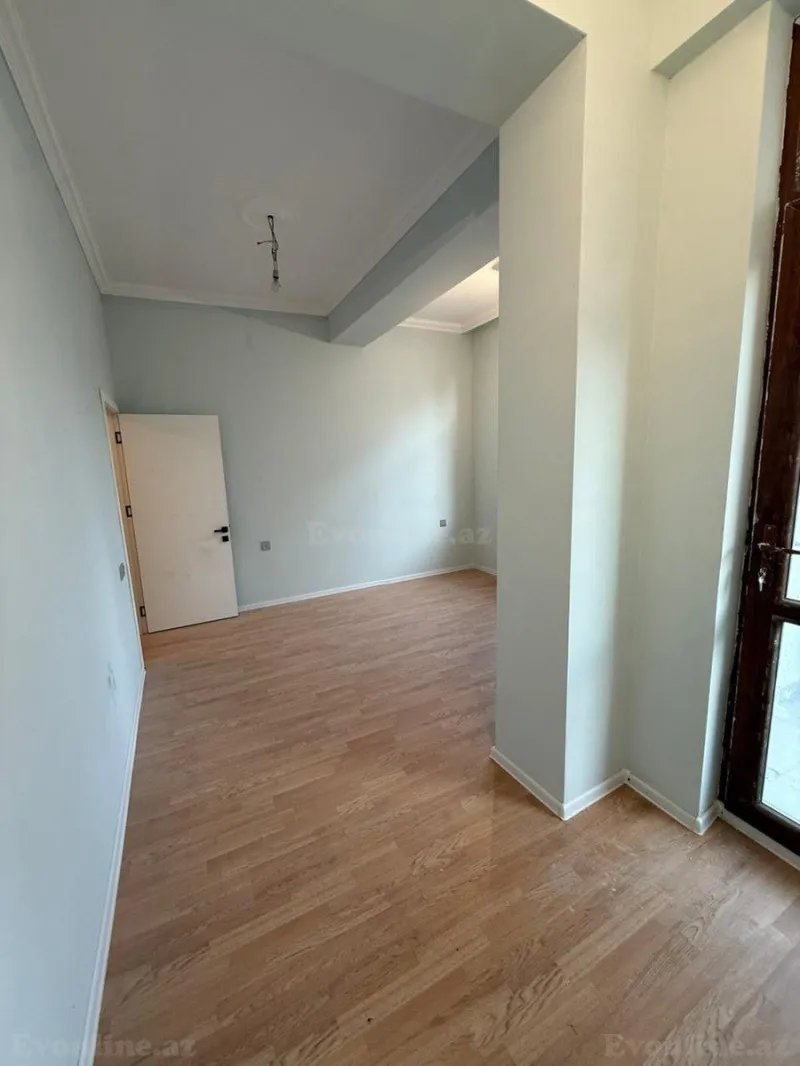 Satılır 4 otaqlı Mənzil Yeni tikili 129 m² 8 Noyabr m. - şəkil 2