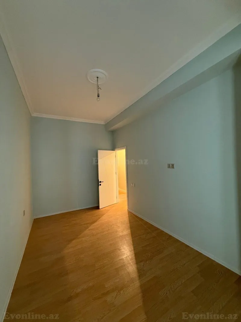 Satılır 4 otaqlı Mənzil Yeni tikili 129 m² 8 Noyabr m. - şəkil 3