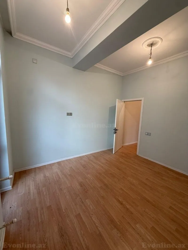 Satılır 4 otaqlı Mənzil Yeni tikili 129 m² 8 Noyabr m. - şəkil 4