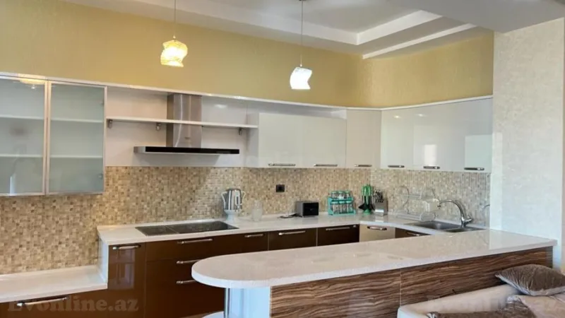 Kirayə verilir 3 otaqlı Mənzil Yeni tikili 140 m² İçərişəhər m. - şəkil 5