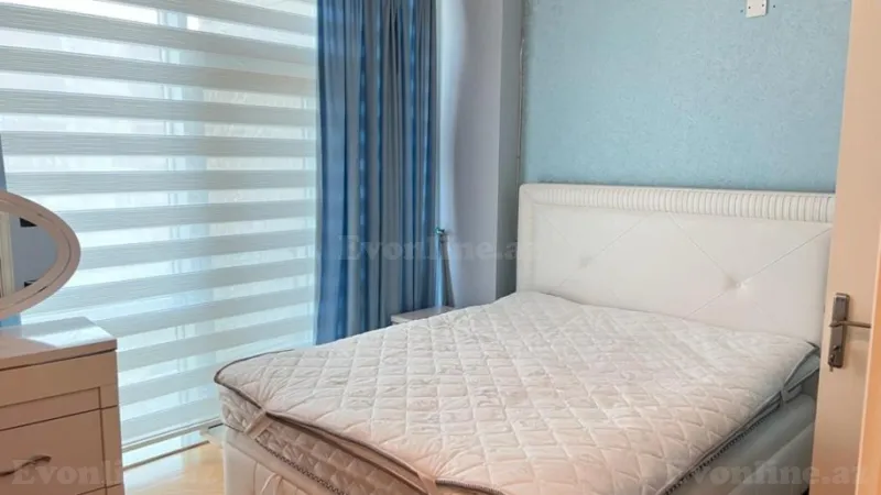 Kirayə verilir 3 otaqlı Mənzil Yeni tikili 140 m² İçərişəhər m. - şəkil 14