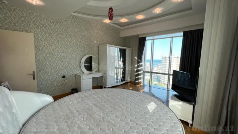 Kirayə verilir 3 otaqlı Mənzil Yeni tikili 140 m² İçərişəhər m. - şəkil 15