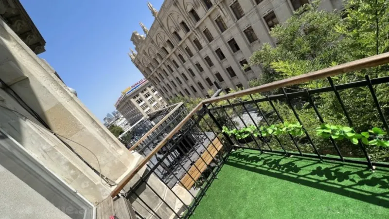 Kirayə verilir 3 otaqlı Mənzil Köhnə tikili 110 m² İçərişəhər m. - şəkil 4