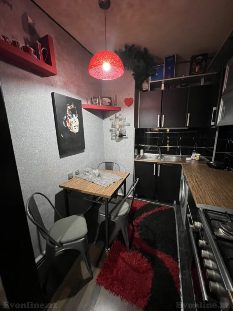 Kirayə verilir 3 otaqlı Mənzil Köhnə tikili 110 m² İçərişəhər m. - şəkil 9