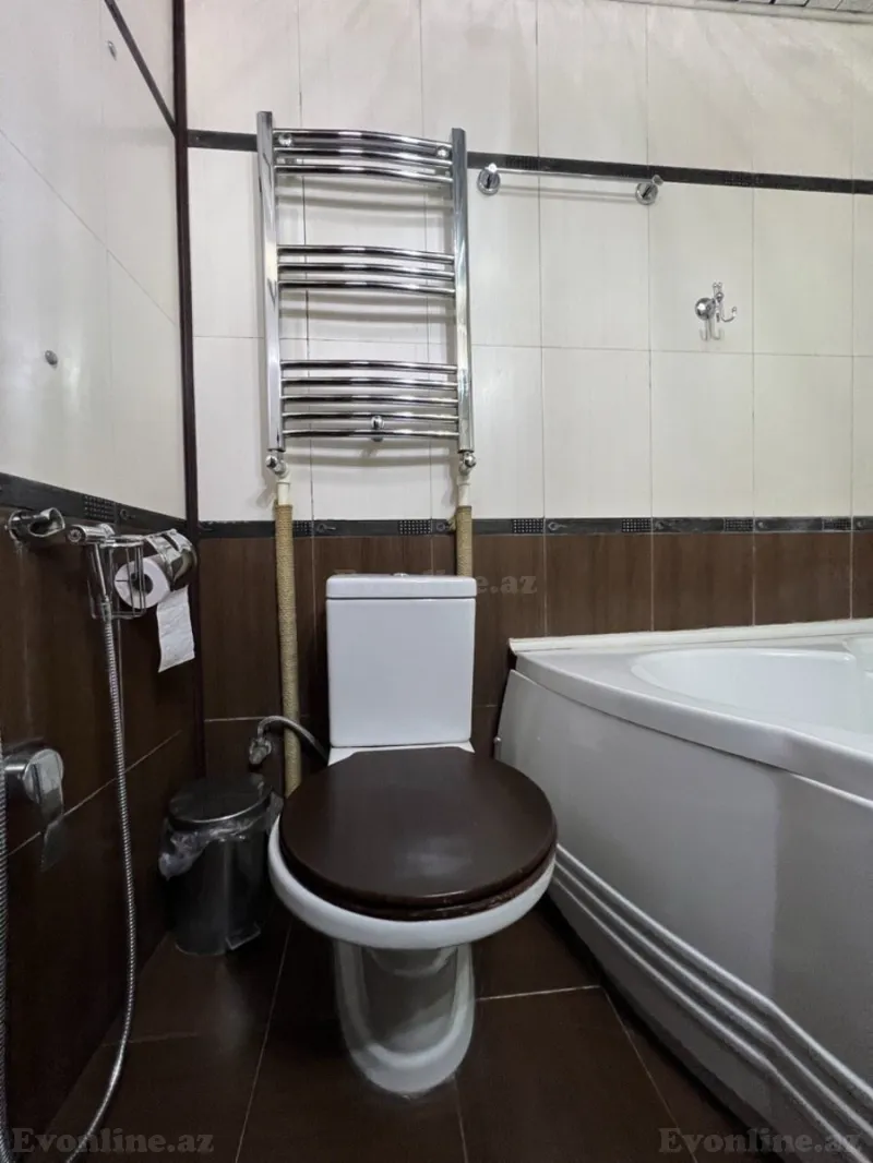 Kirayə verilir 3 otaqlı Mənzil Köhnə tikili 110 m² İçərişəhər m. - şəkil 16