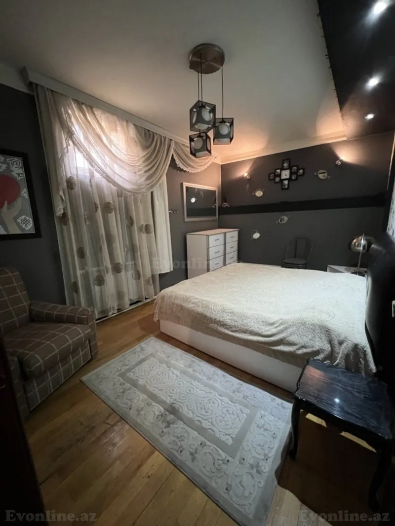 Kirayə verilir 3 otaqlı Mənzil Köhnə tikili 110 m² İçərişəhər m. - şəkil 19