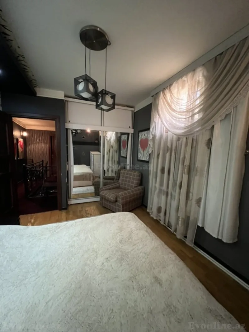 Kirayə verilir 3 otaqlı Mənzil Köhnə tikili 110 m² İçərişəhər m. - şəkil 22