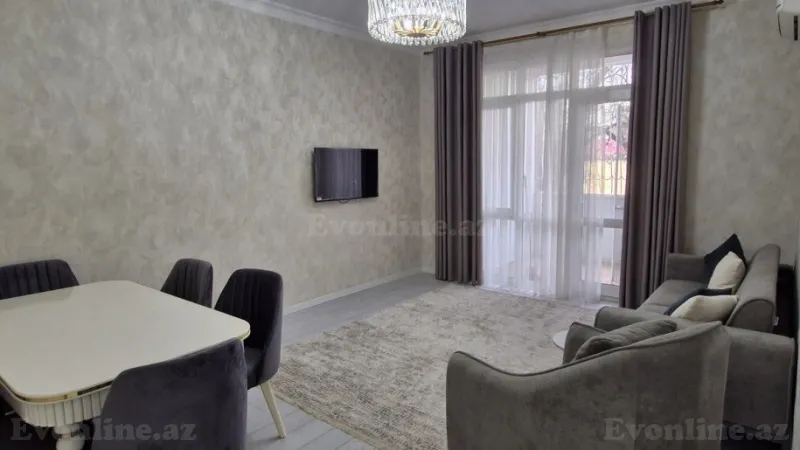 Satılır 3 otaqlı Mənzil Köhnə tikili 95 m² Nəriman Nərimanov m.