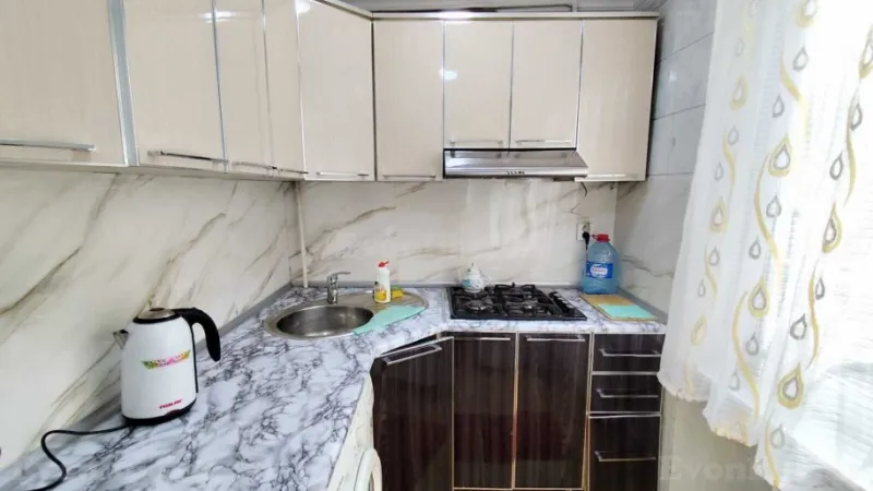 Kirayə verilir 2 otaqlı Mənzil Köhnə tikili 60 m² İnşaatçılar m. - şəkil 7