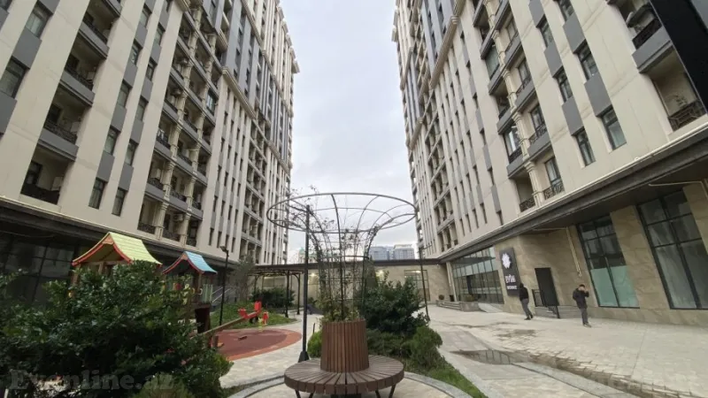 Satılır 3 otaqlı Mənzil Yeni tikili 125 m² Nizami m. - şəkil 2