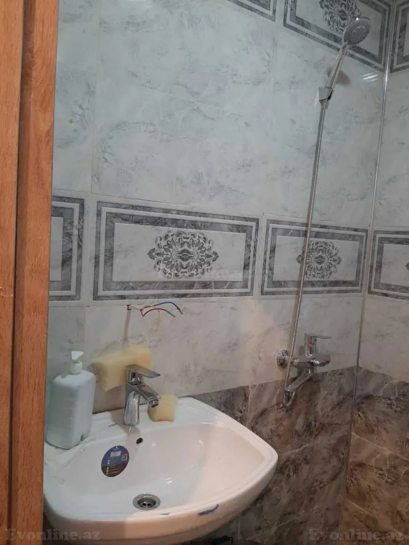 Kirayə verilir 1 otaqlı Mənzil Yeni tikili 33 m² 28 May m. - şəkil 6