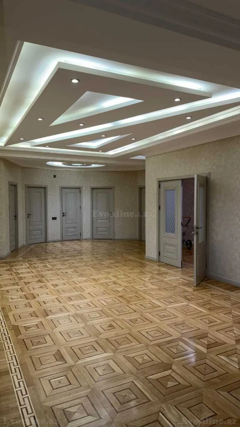 Satılır 4 otaqlı Mənzil Yeni tikili 247 m² 28 May m. - şəkil 7