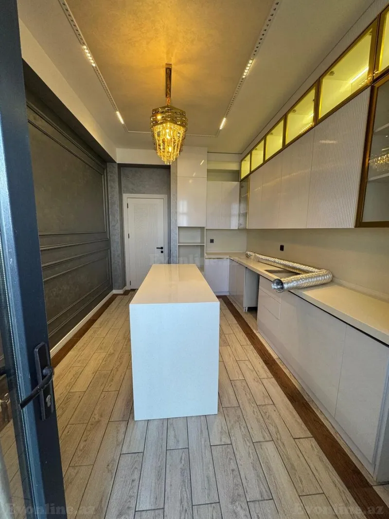 Satılır 3 otaqlı Mənzil Yeni tikili 135 m² Badamdar - şəkil 13