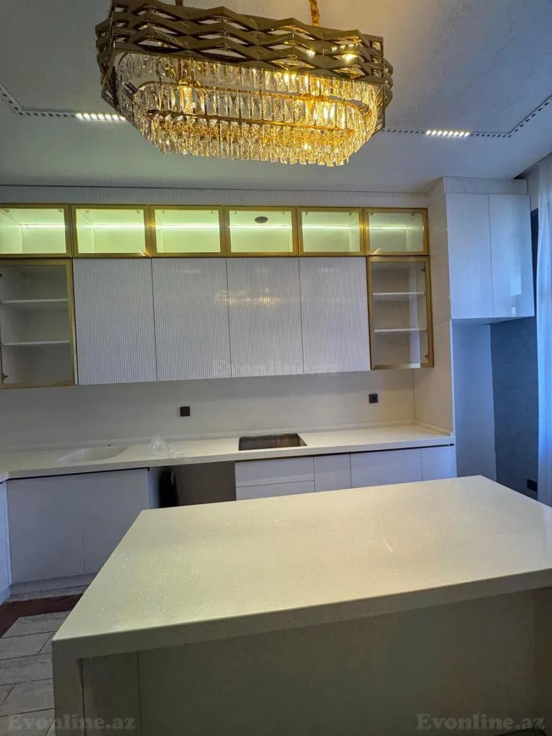 Satılır 3 otaqlı Mənzil Yeni tikili 135 m² Badamdar - şəkil 14