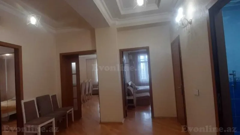 Satılır 3 otaqlı Mənzil Yeni tikili 110 m² İnşaatçılar m. - şəkil 6