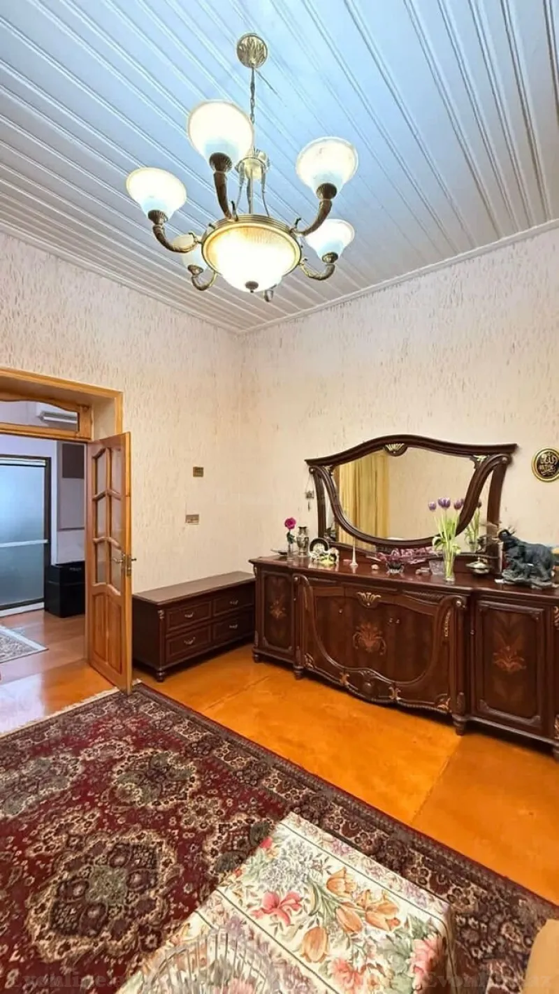 Satılır 2 otaqlı Mənzil Köhnə tikili 52 m² 28 May m. - şəkil 5