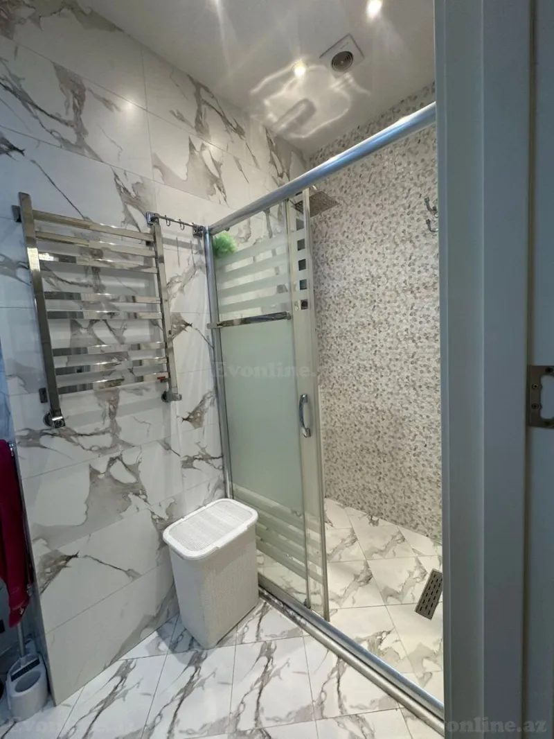 Satılır 3 otaqlı Mənzil Yeni tikili 130 m² Nərimanov r. - şəkil 12