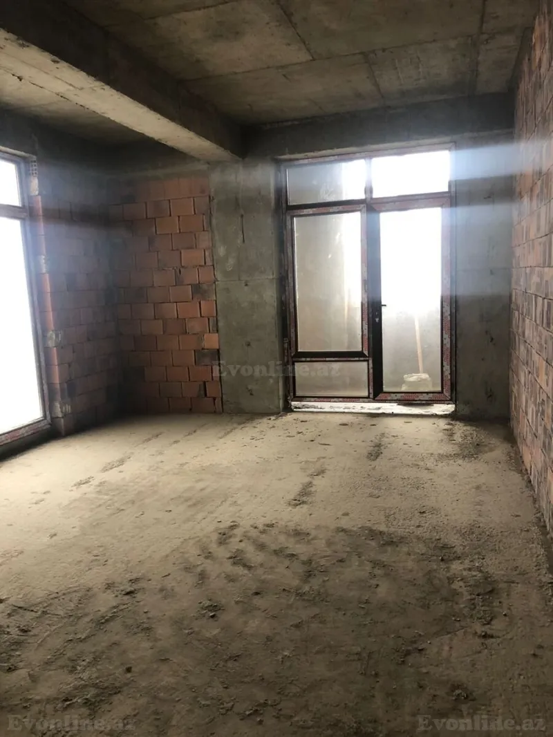Satılır 4 otaqlı Mənzil Yeni tikili 170 m² Nəsimi r. - şəkil 6