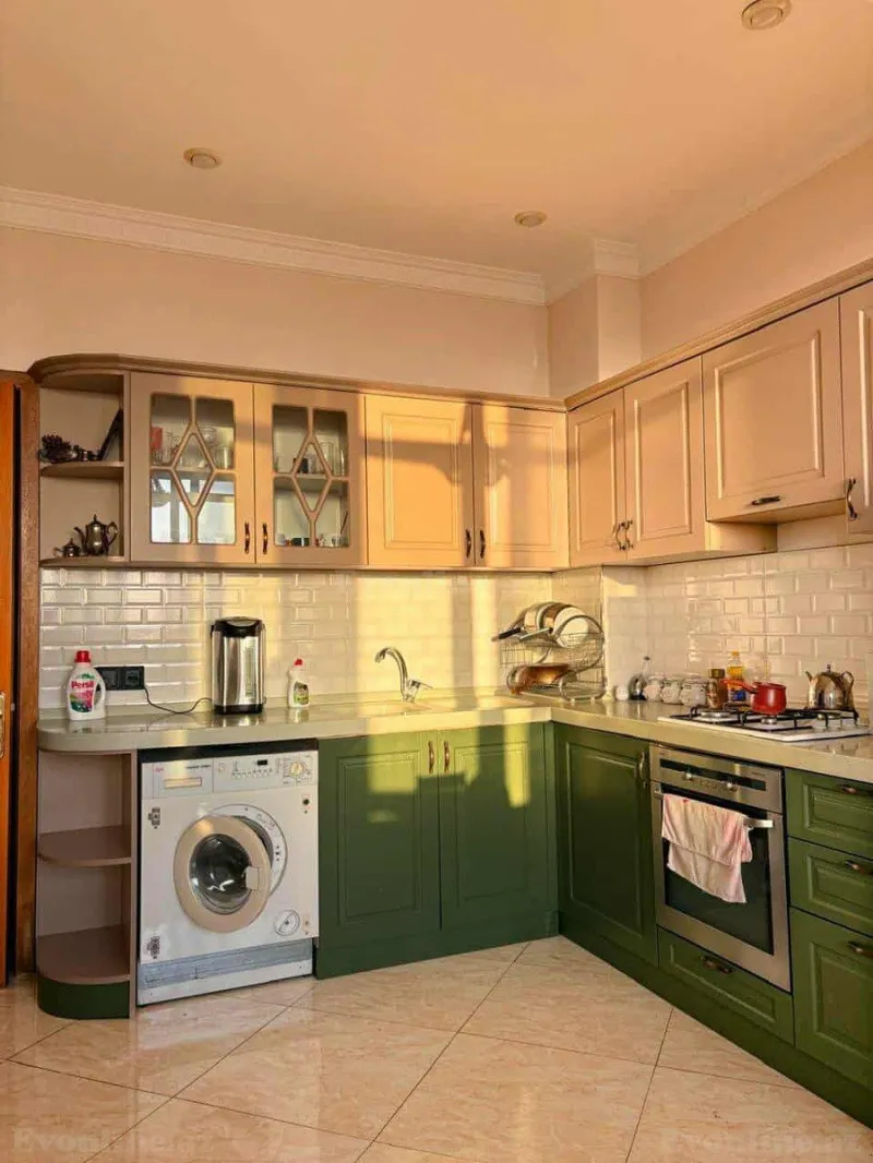 Kirayə verilir 3 otaqlı Mənzil Yeni tikili 150 m² Yasamal - şəkil 9