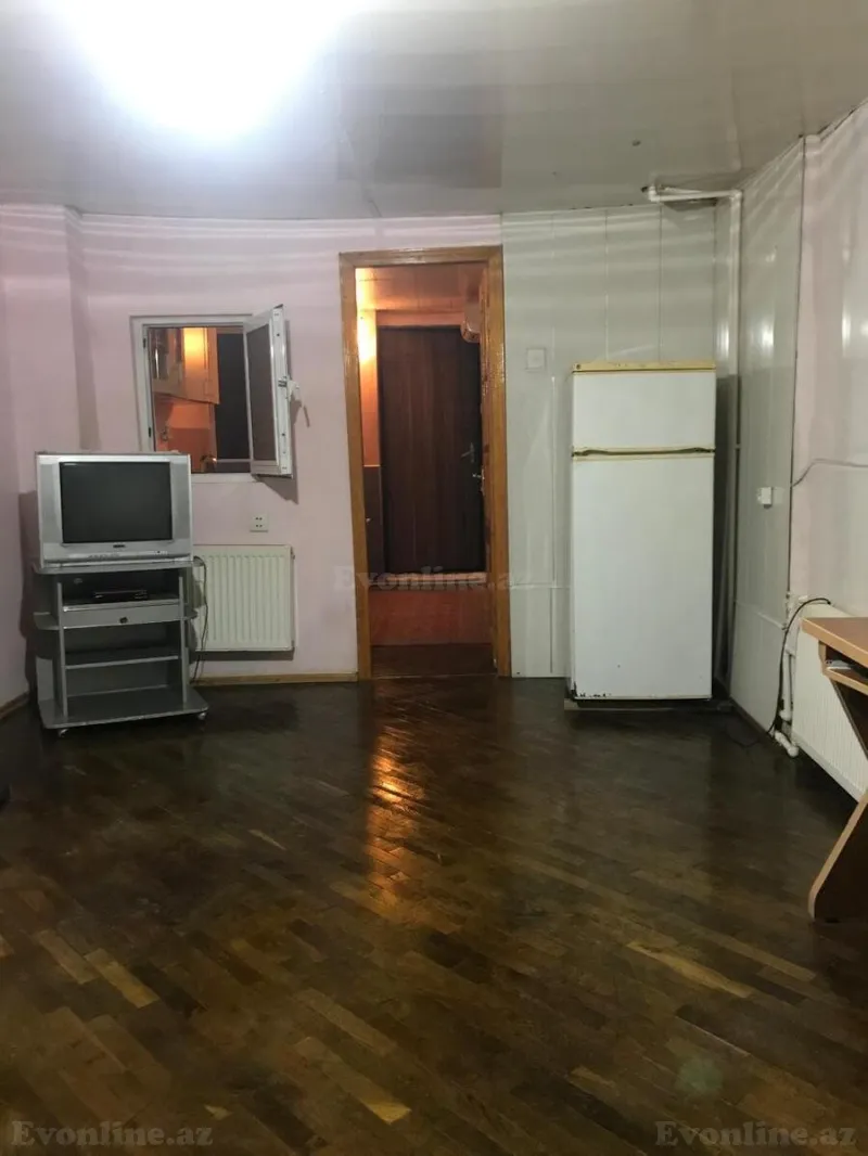 Kirayə verilir 1 otaqlı Mənzil Köhnə tikili 40 m² Yasamal - şəkil 4