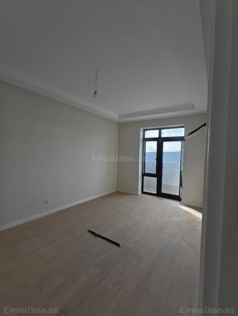 Satılır 3 otaqlı Mənzil Yeni tikili 75 m² Yasamal r. - şəkil 2