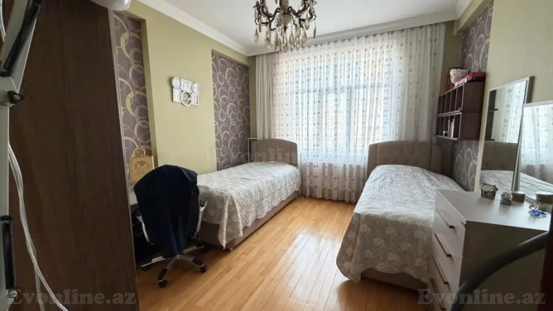 Satılır 3 otaqlı Mənzil Yeni tikili 120 m² İnşaatçılar m. - şəkil 3