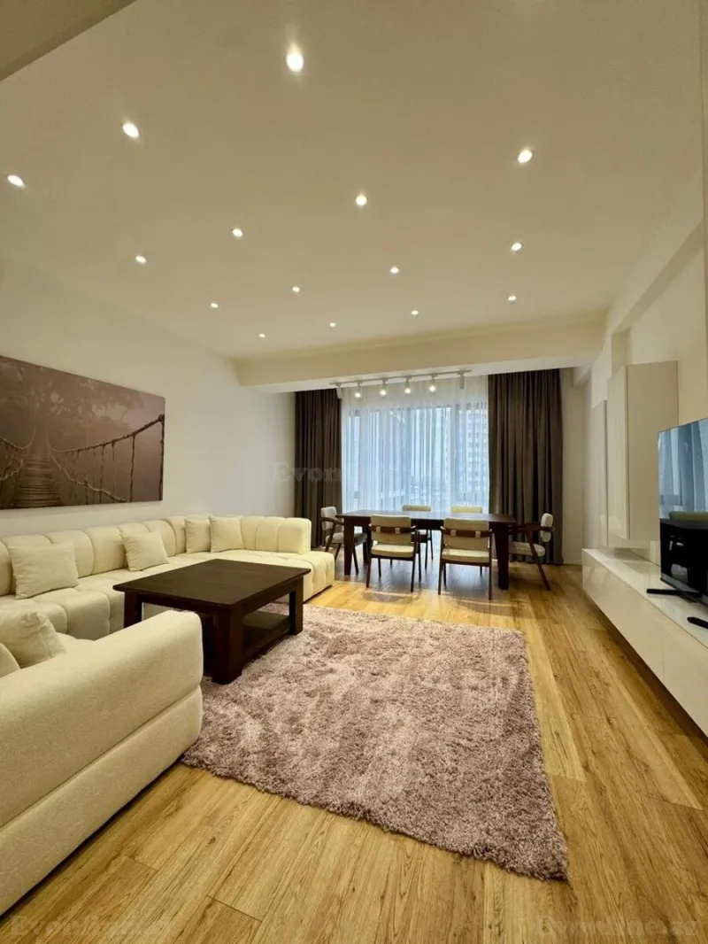 Kirayə verilir 2 otaqlı Mənzil Yeni tikili 110 m² Koroğlu m.