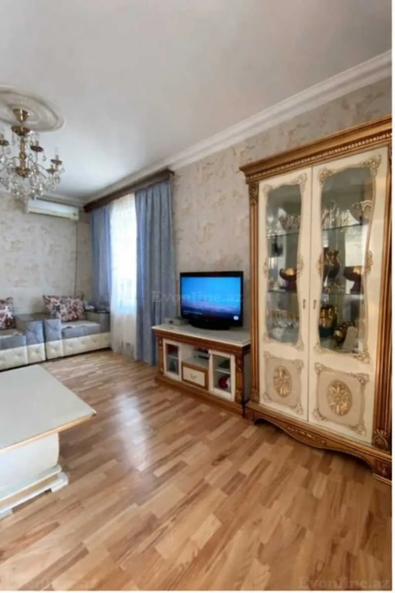 Kirayə verilir 2 otaqlı Mənzil Yeni tikili 60 m² Xətai m.