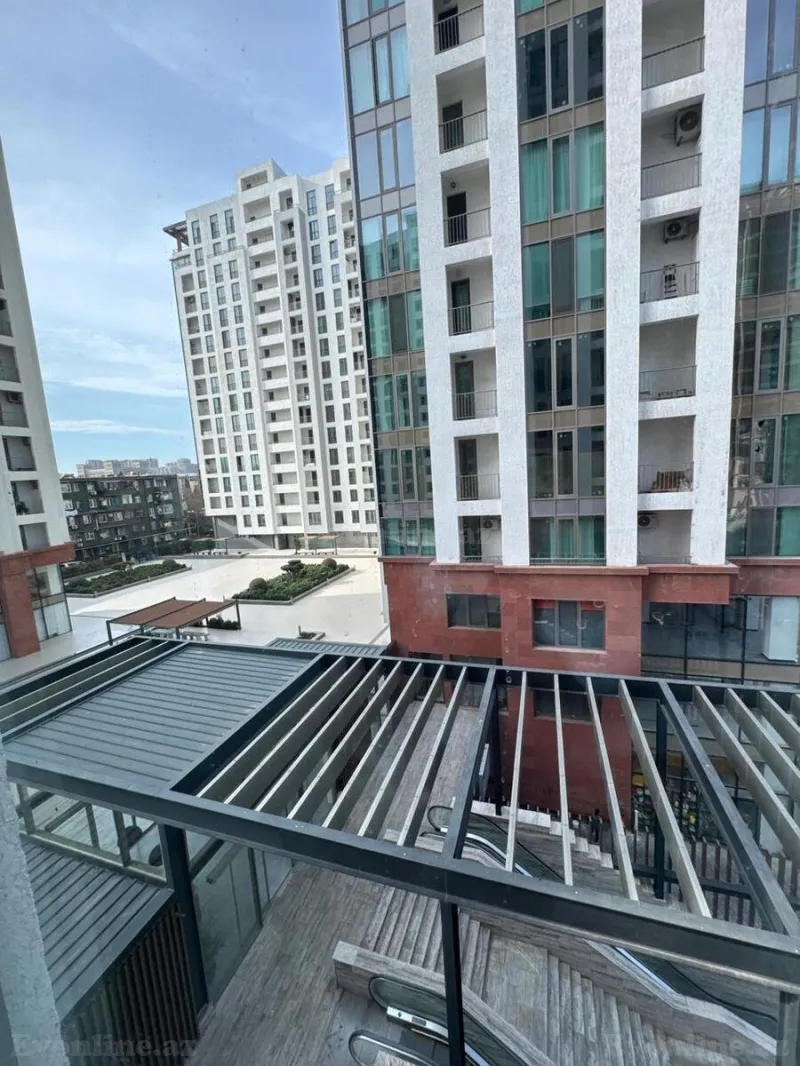 Satılır 6 otaqlı Mənzil Yeni tikili 213 m² Elmlər Akademiyası m. - şəkil 11