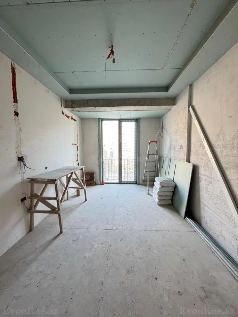 Satılır 6 otaqlı Mənzil Yeni tikili 213 m² Elmlər Akademiyası m. - şəkil 16