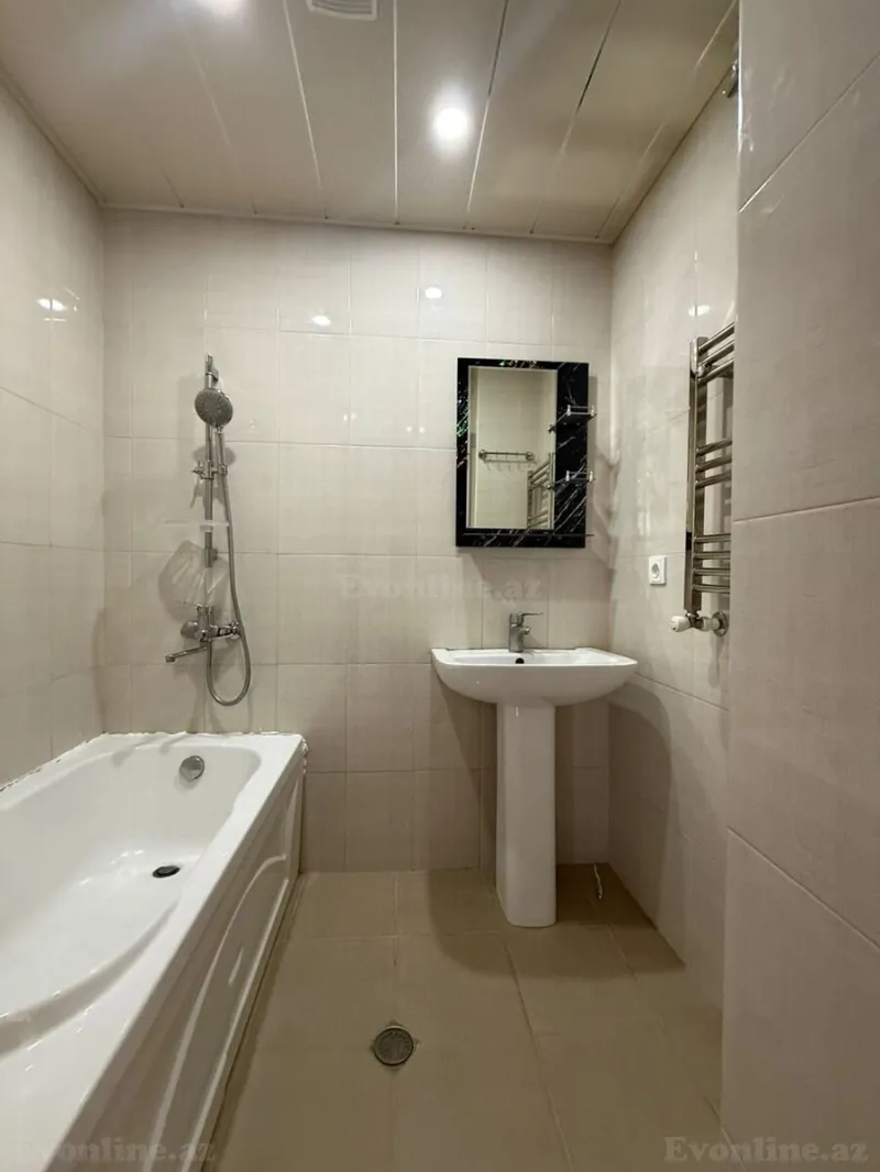 Satılır 3 otaqlı Mənzil Yeni tikili 72 m² Elmlər Akademiyası m. - şəkil 9