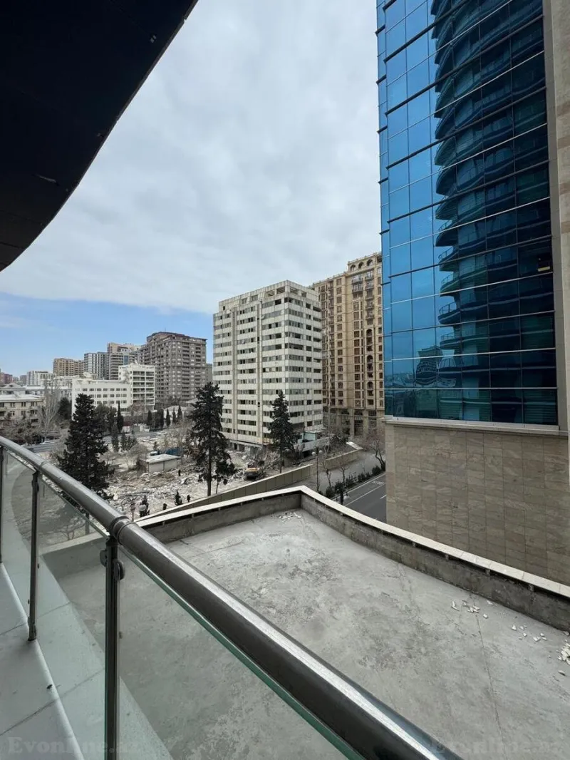 Satılır 2 otaqlı Mənzil Yeni tikili 110 m² 28 May m. - şəkil 10