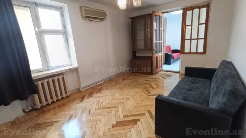 Satılır 2 otaqlı Mənzil Köhnə tikili 35 m² Yasamal