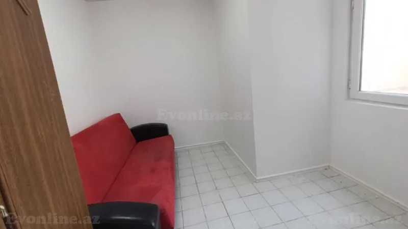 Satılır 2 otaqlı Mənzil Köhnə tikili 35 m² Yasamal - şəkil 3