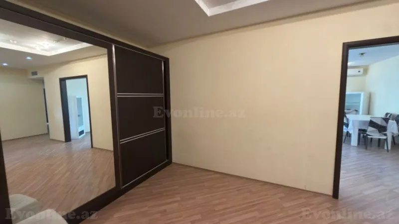 Satılır 4 otaqlı Mənzil Yeni tikili 212 m² Yasamal - şəkil 3