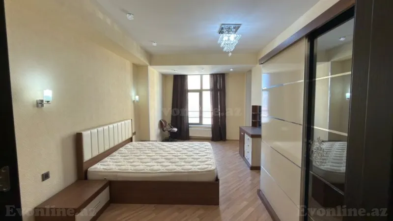 Satılır 4 otaqlı Mənzil Yeni tikili 212 m² Yasamal - şəkil 11