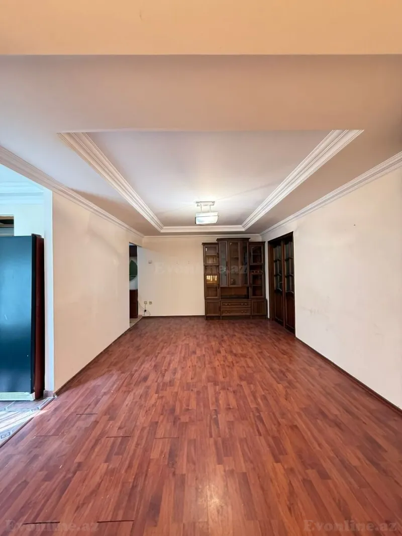 Satılır 2 otaqlı Mənzil Köhnə tikili 2 m² Yasamal - şəkil 4