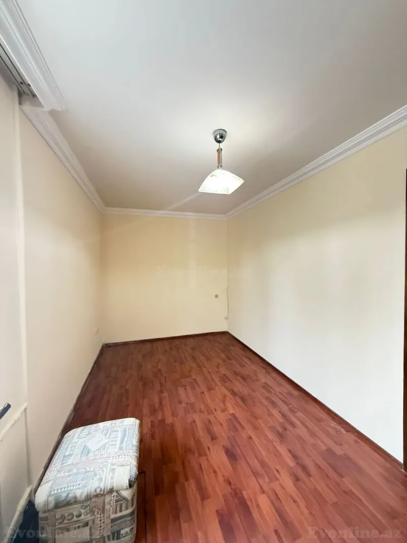 Satılır 2 otaqlı Mənzil Köhnə tikili 2 m² Yasamal - şəkil 6