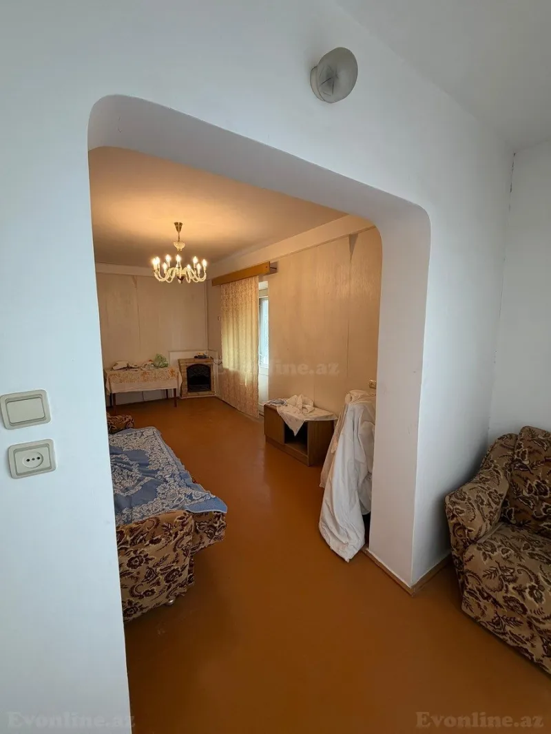 Satılır 4 otaqlı Mənzil Köhnə tikili 100 m² Yeni Yasamal - şəkil 3