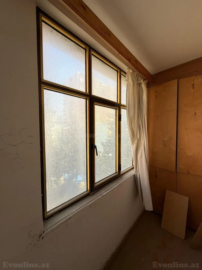 Satılır 4 otaqlı Mənzil Köhnə tikili 100 m² Yeni Yasamal - şəkil 5