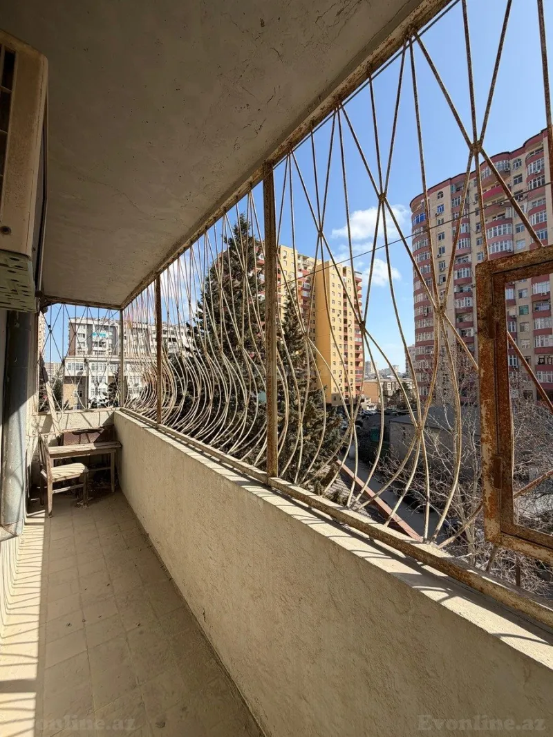 Satılır 4 otaqlı Mənzil Köhnə tikili 100 m² Yeni Yasamal - şəkil 7