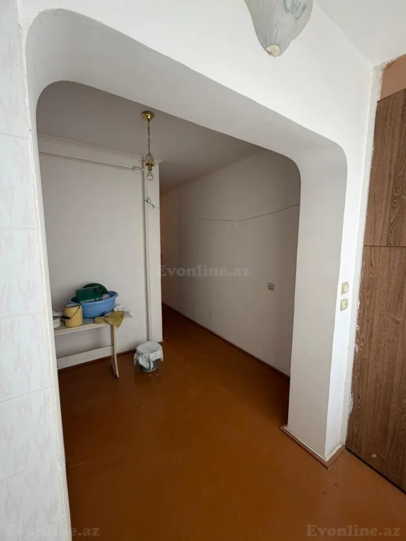 Satılır 4 otaqlı Mənzil Köhnə tikili 100 m² Yeni Yasamal - şəkil 17